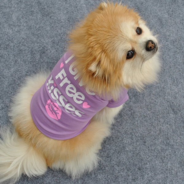 Free kisses pet t-shirt